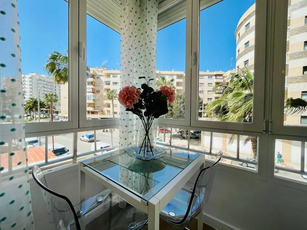 Apartmán Luxury Loft With Pool In The Centre Torremolinos